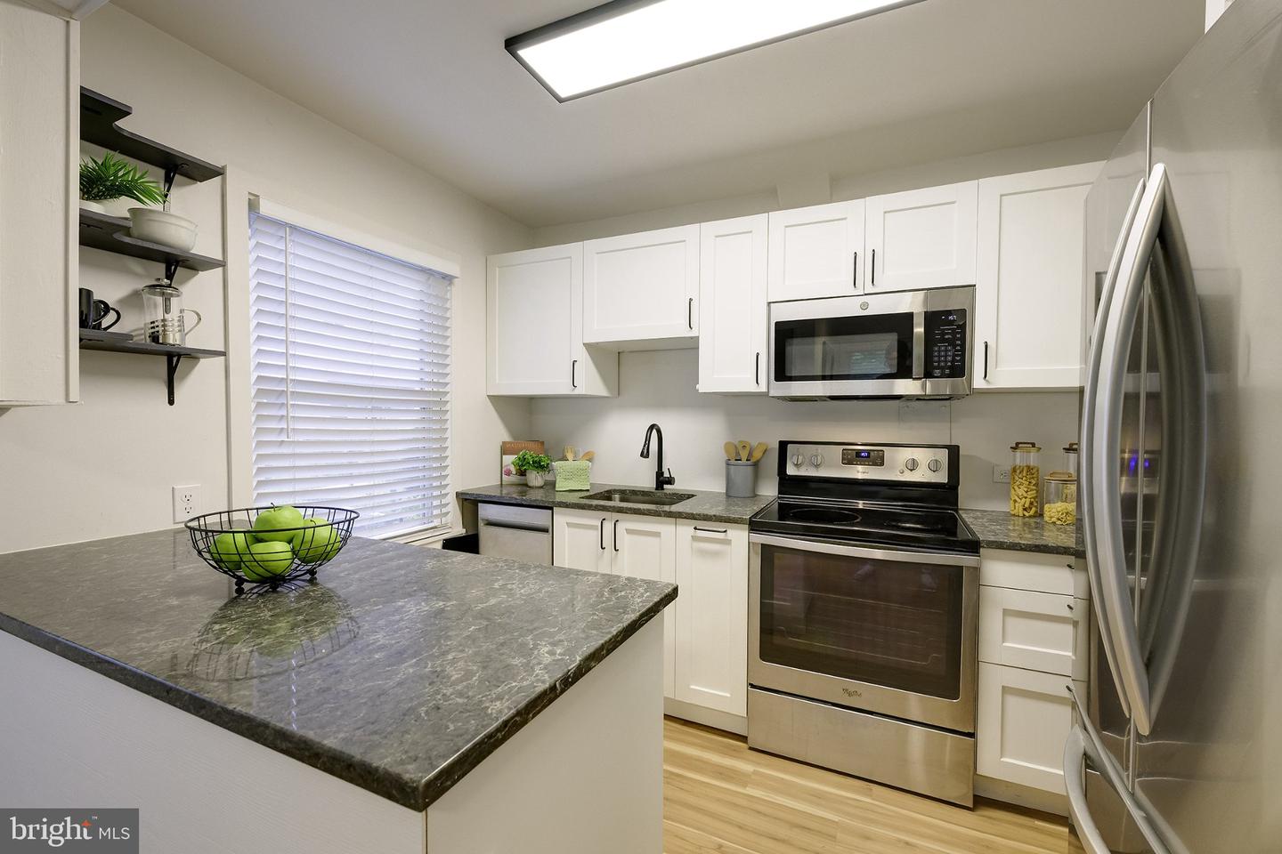 9-h Southway Property Photo 9