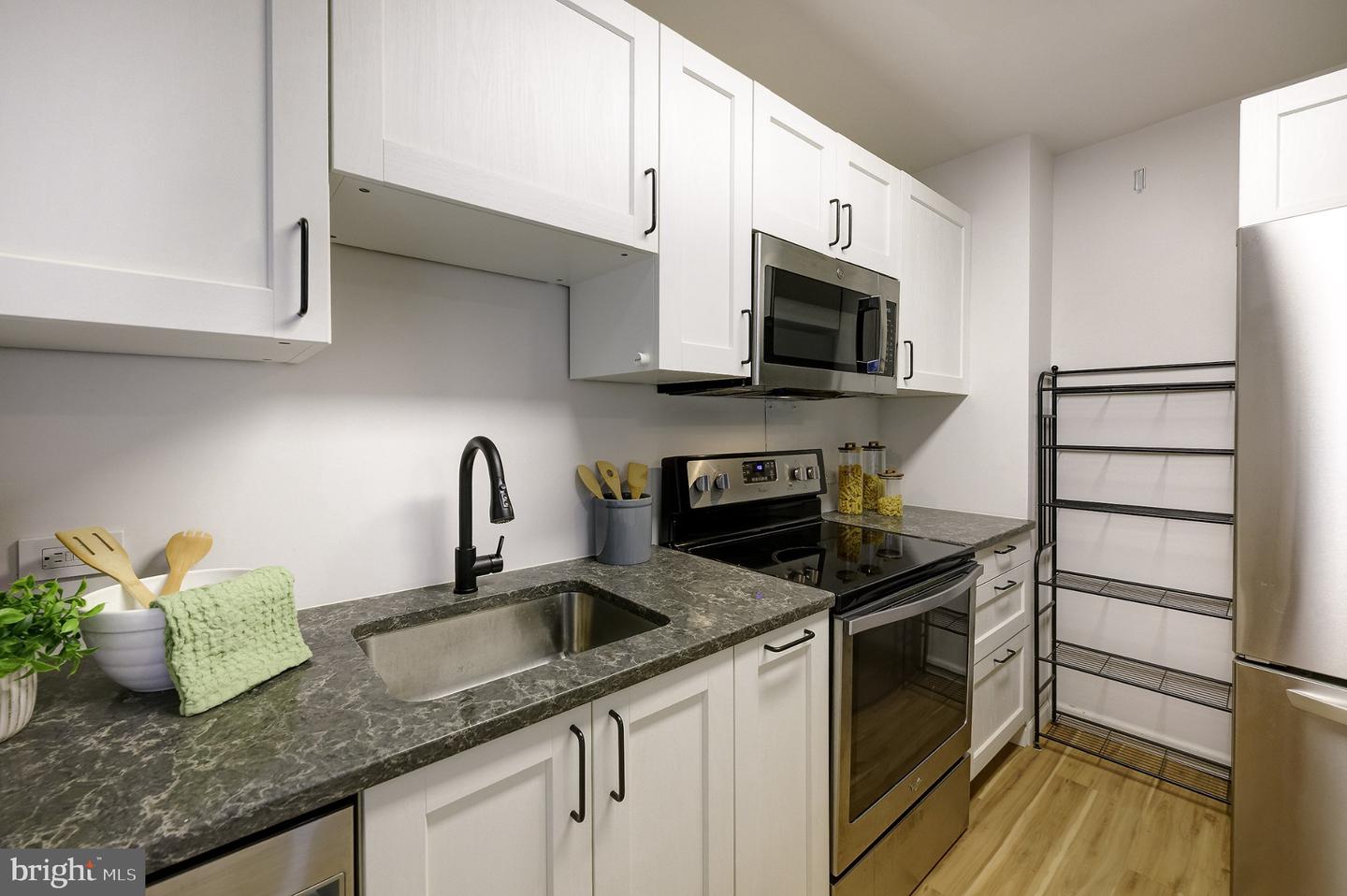 9-h Southway Property Photo 14