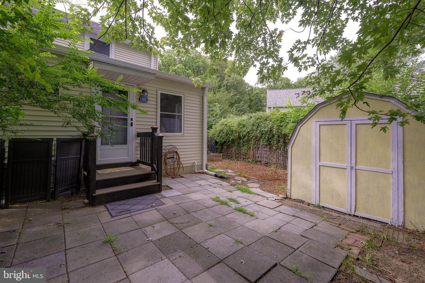 11-e Hillside Rd Property Photo 38