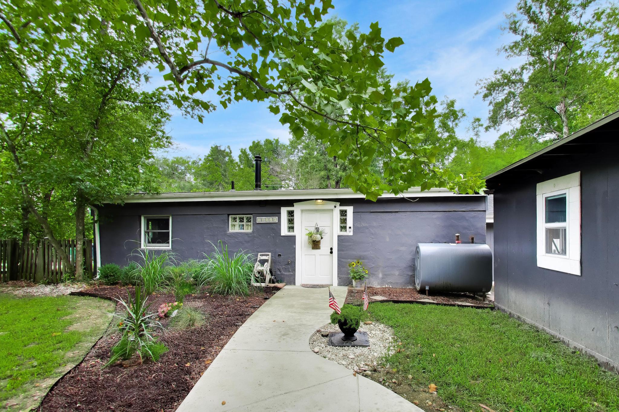 13514 Livingston Rd Property Photo 1