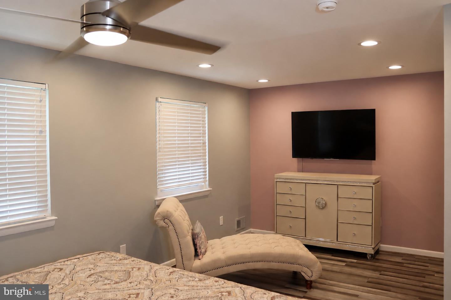 3733 Swann Rd #7 Property Photo 11
