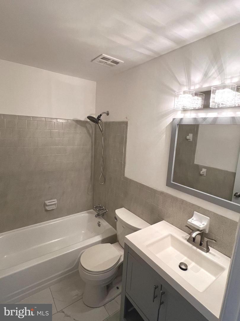 3733 Swann Rd #7 Property Photo 12