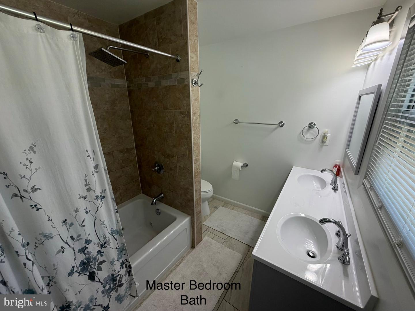9210 Alcona St Property Photo 12