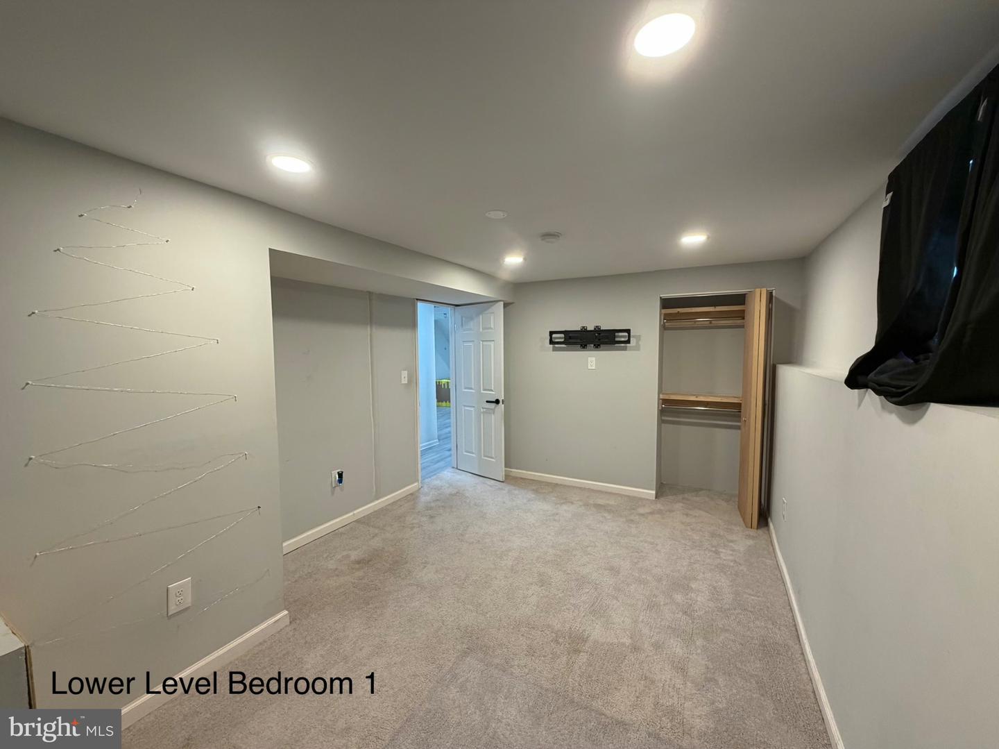 9210 Alcona St Property Photo 18