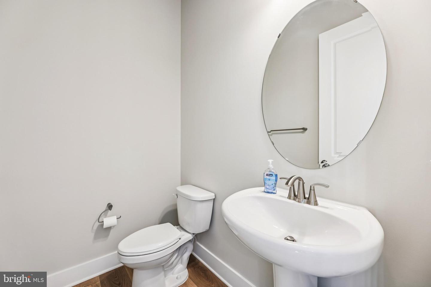 12504 Lusbys Ln Property Photo 20