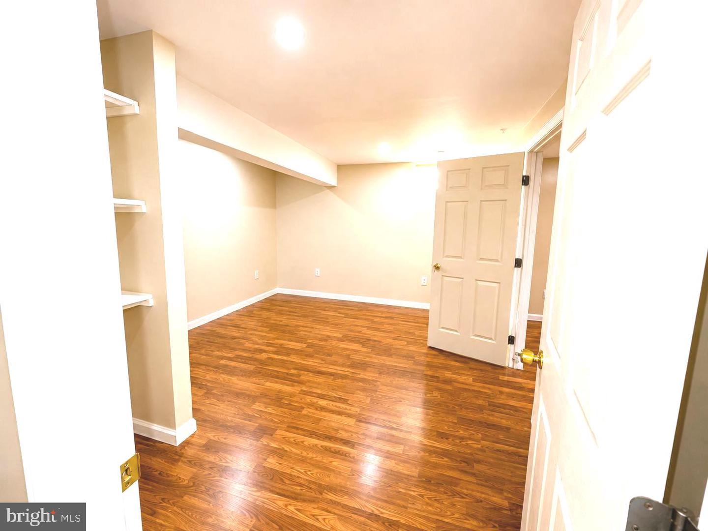 6600 Long Shadow Ct Property Photo 2