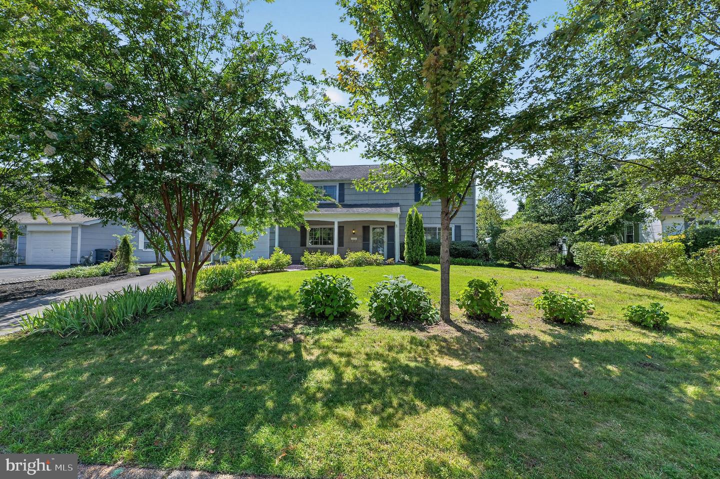 3402 MEMPHIS LN Property Photo 1