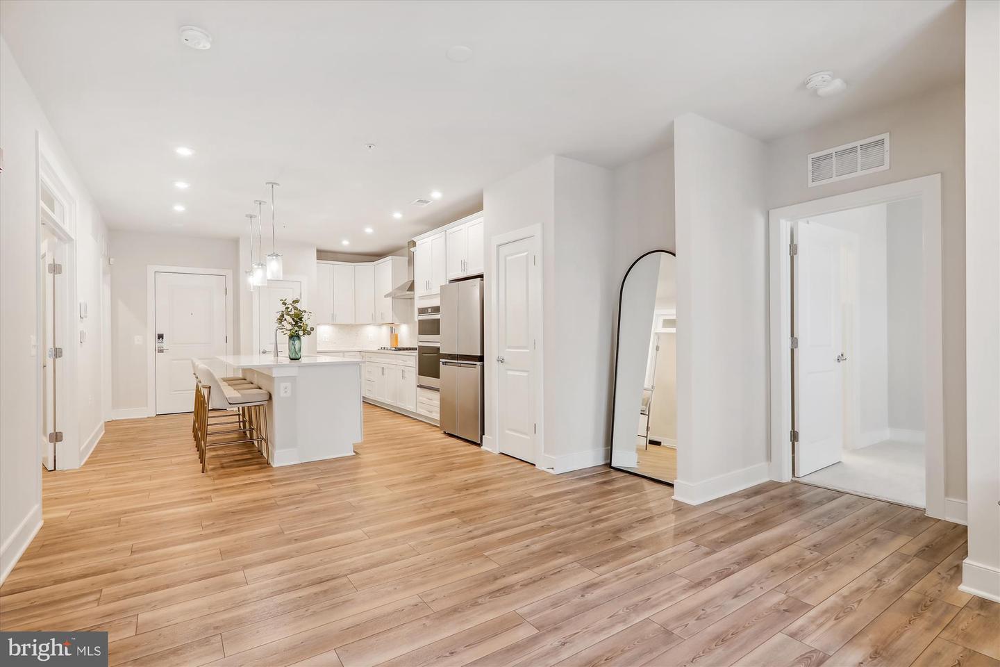 104 Saint Ives Pl #209 Property Photo 11