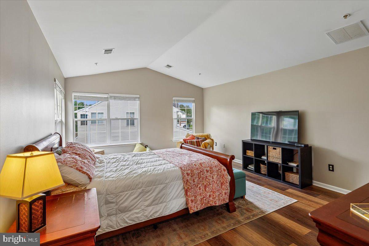 15103 Dalby Ct Property Photo 26