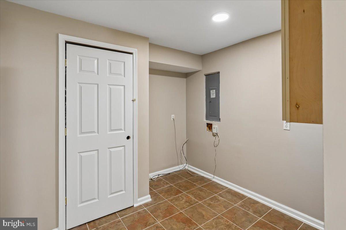 15103 Dalby Ct Property Photo 47