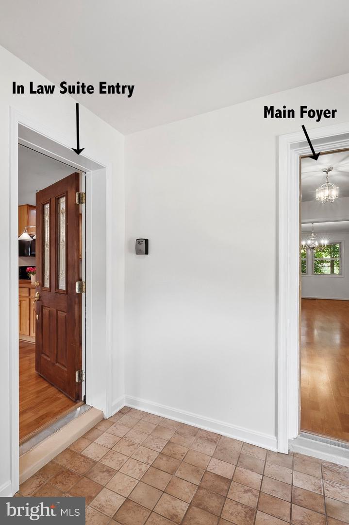 12102 Lerner Pl Property Photo 6
