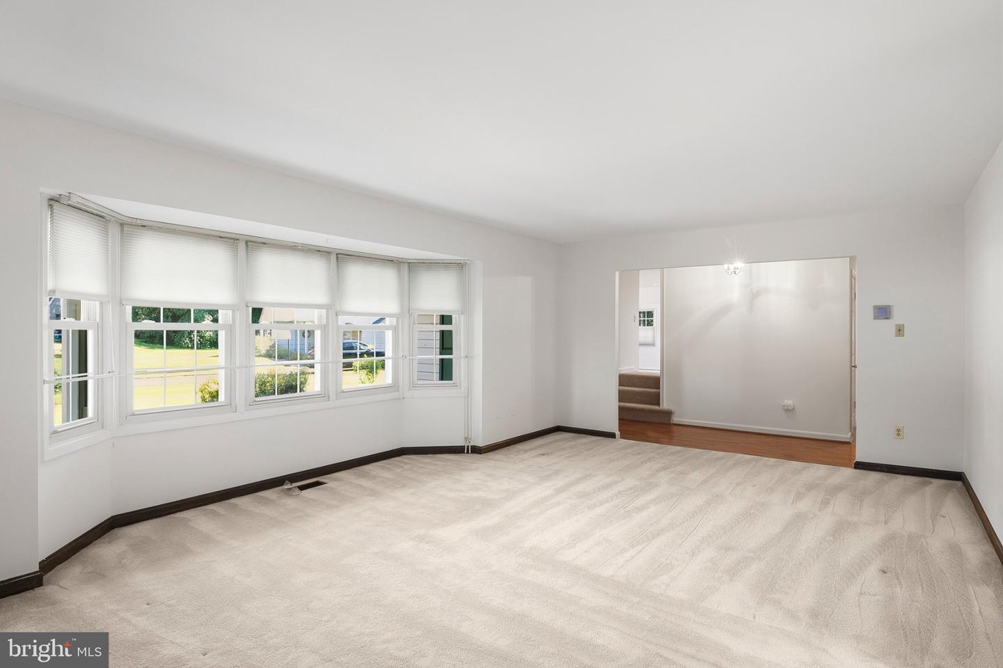12102 Lerner Pl Property Photo 8