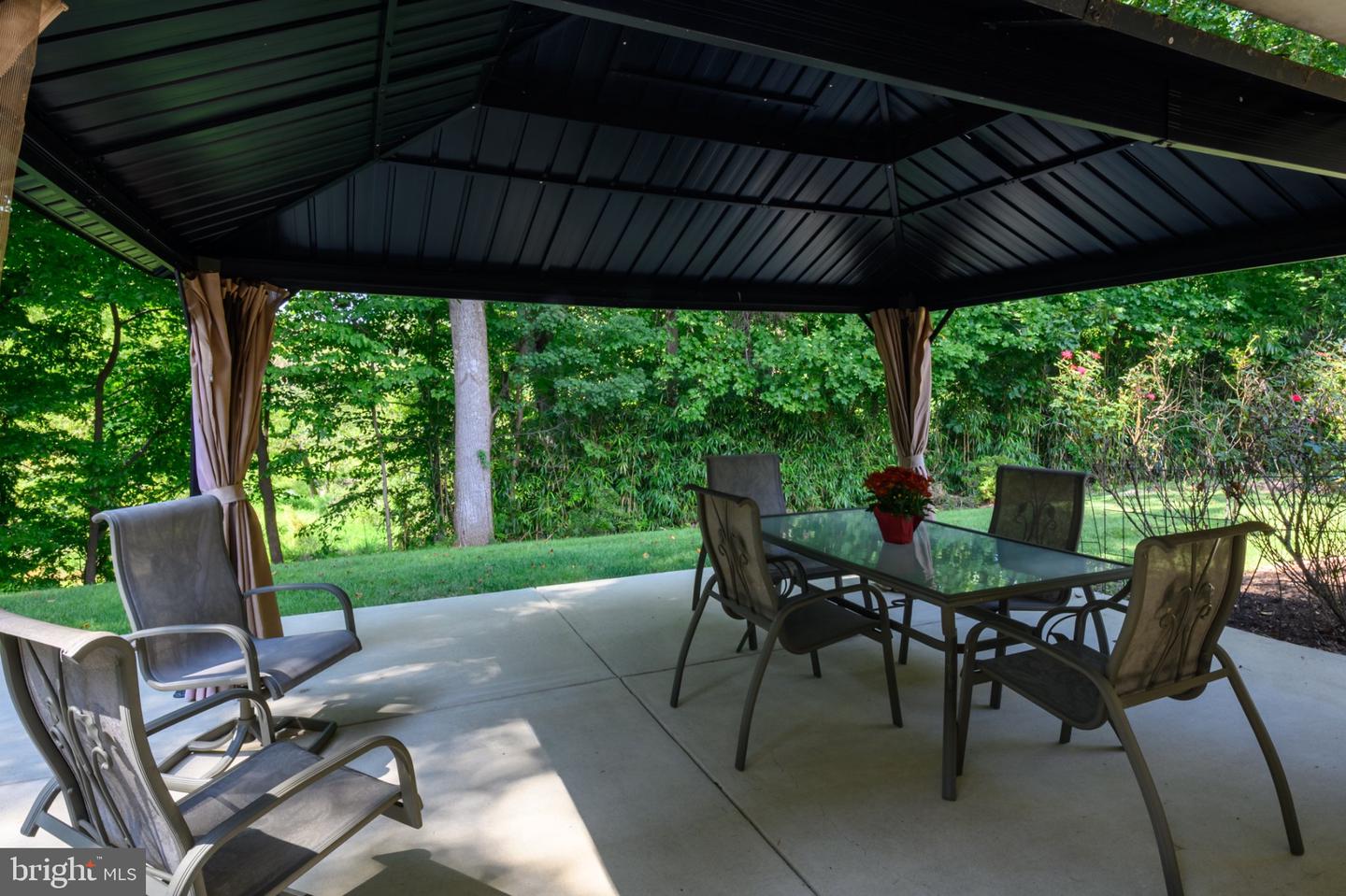 12102 Lerner Pl Property Photo 47