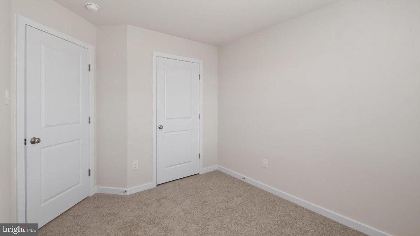 7544 Silver Thread Way Property Photo 17