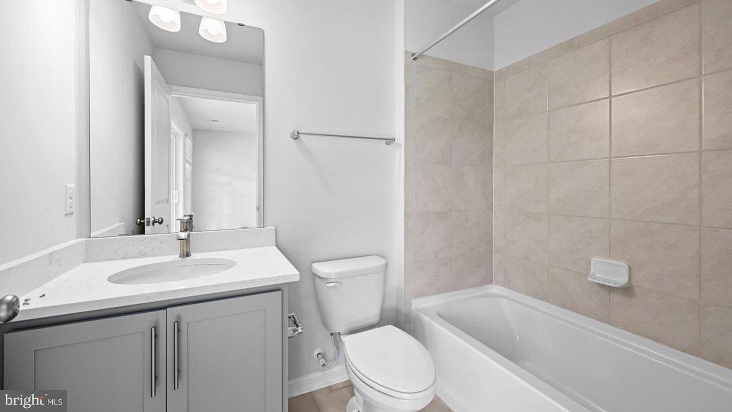 7540 Silver Thread Way Property Photo 20