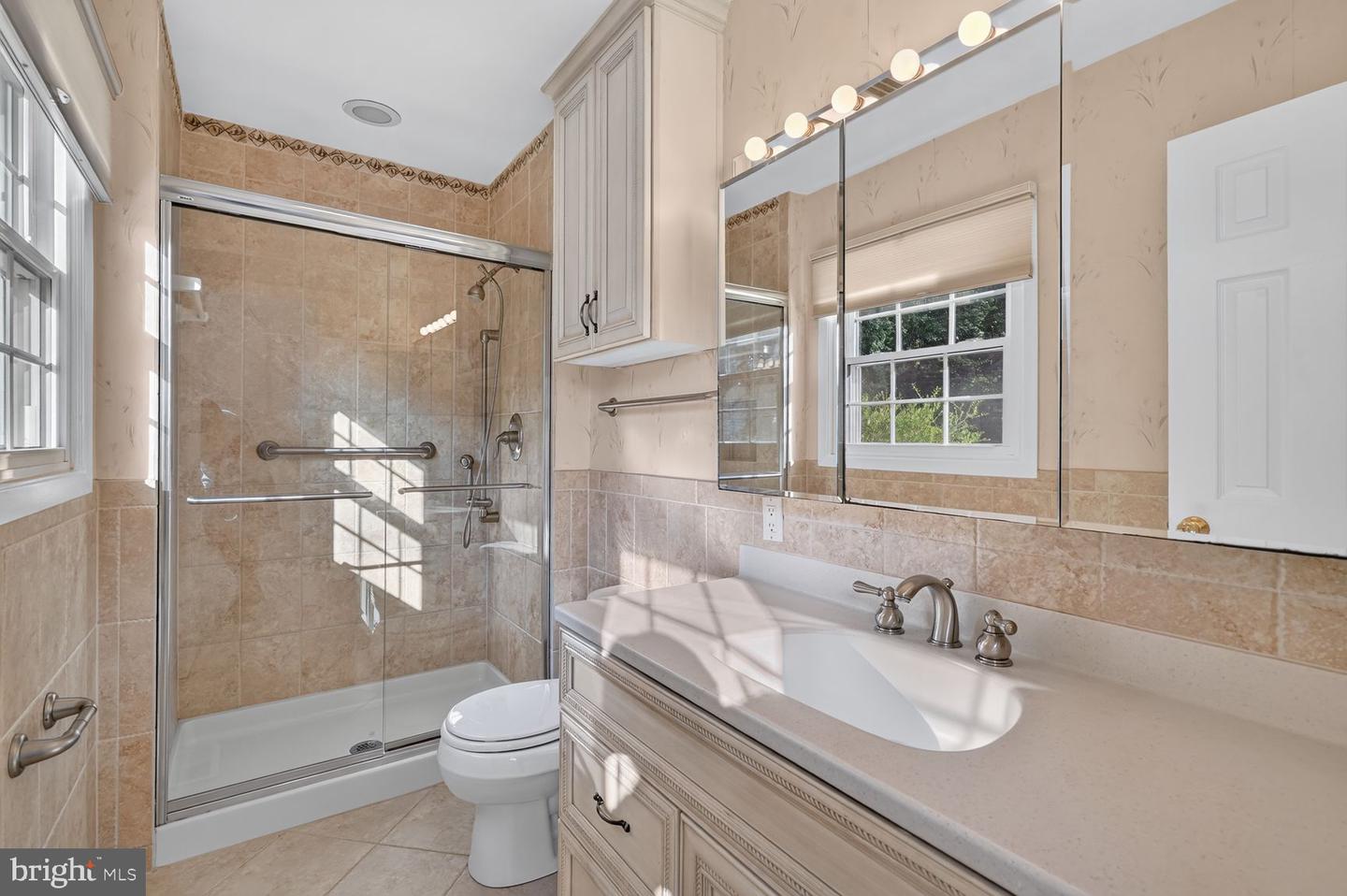 8798 Oxwell Ln Property Photo 15