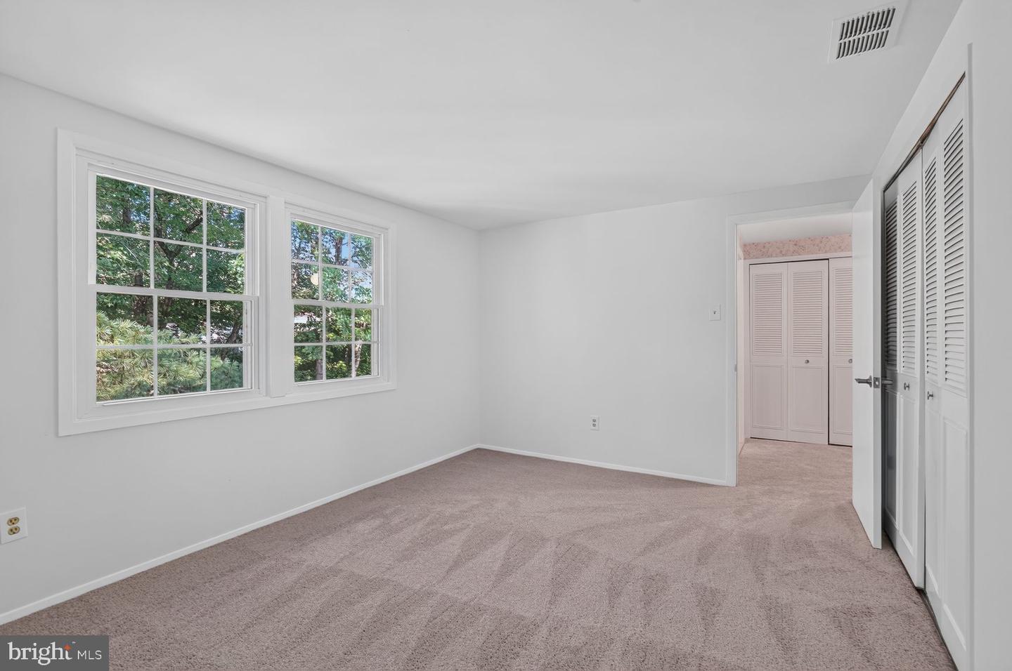 8798 Oxwell Ln Property Photo 20