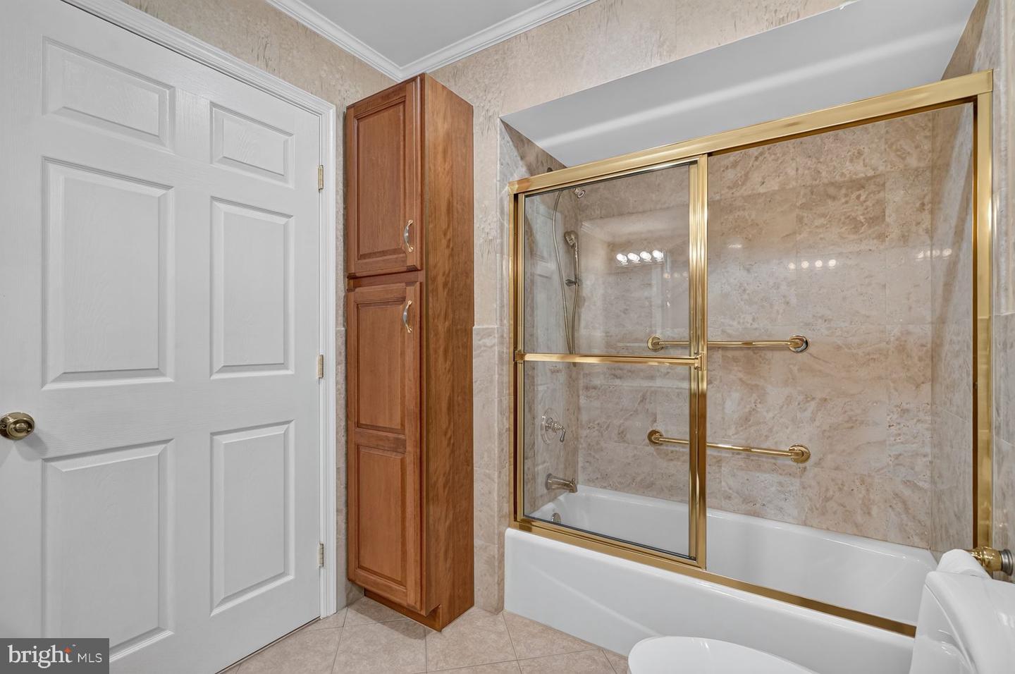8798 Oxwell Ln Property Photo 25