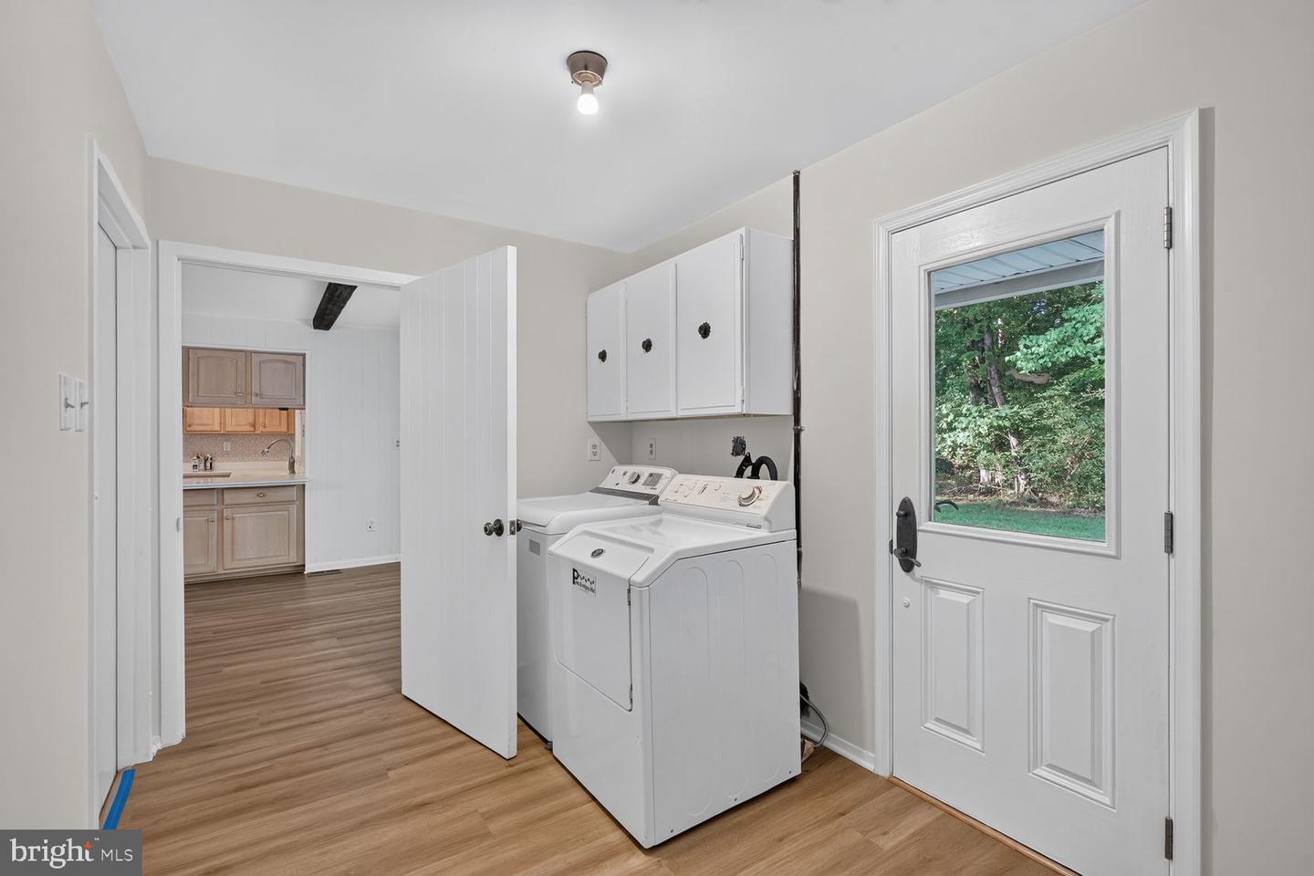 8798 Oxwell Ln Property Photo 26