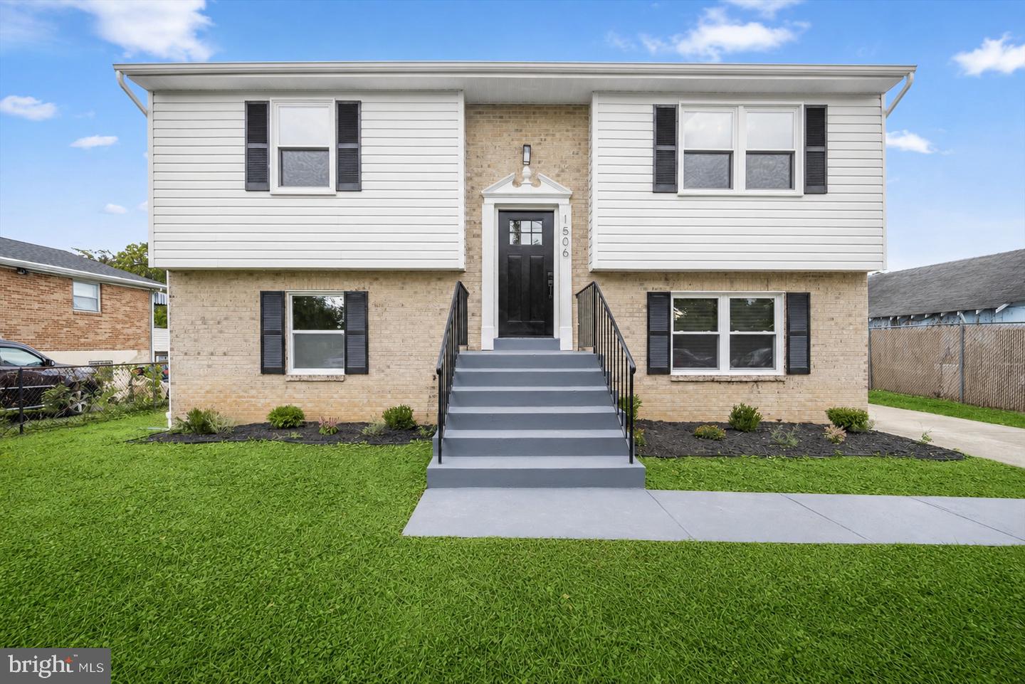 1506 OPUS AVE Property Photo 1