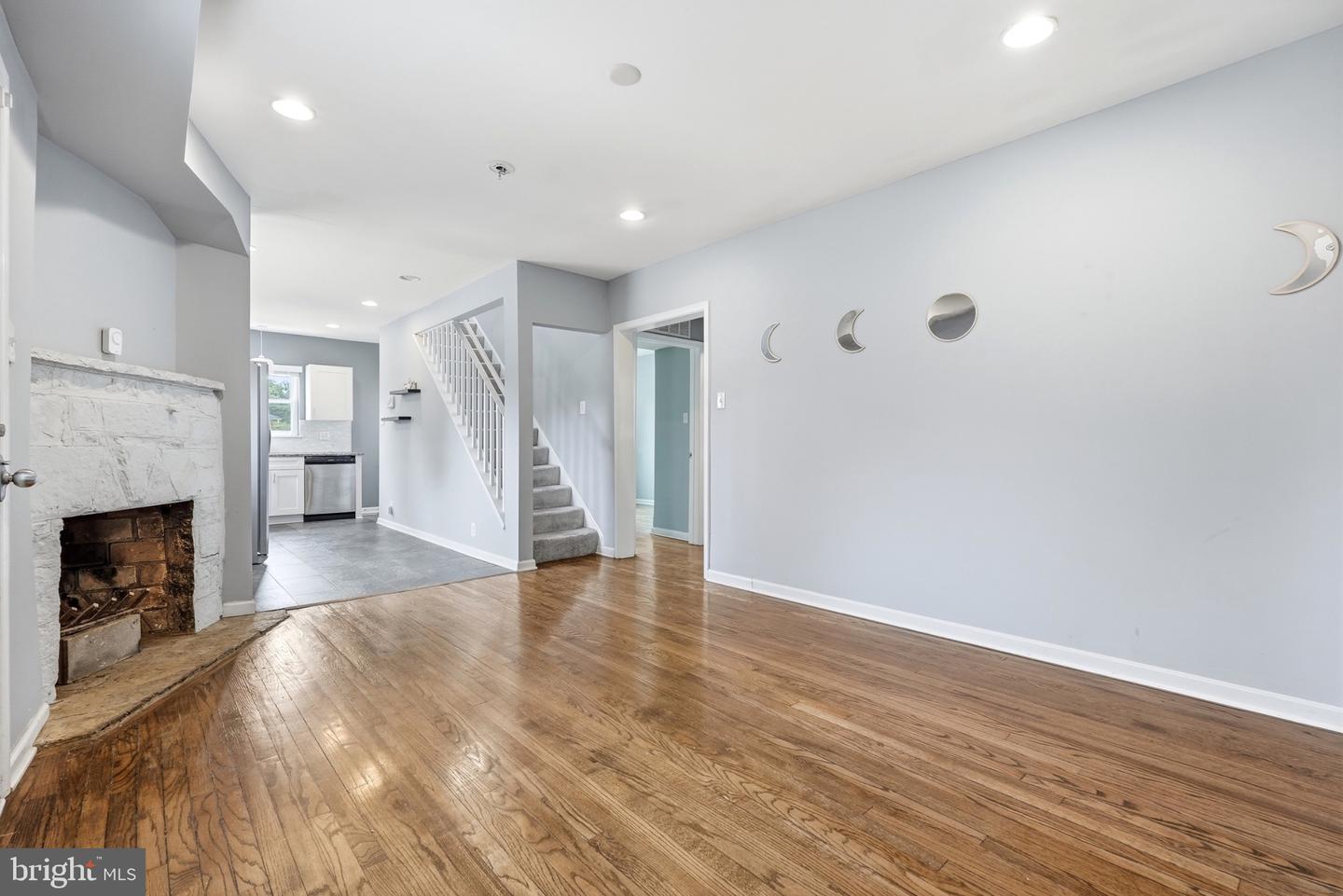6515 Gateway Blvd Property Photo 5