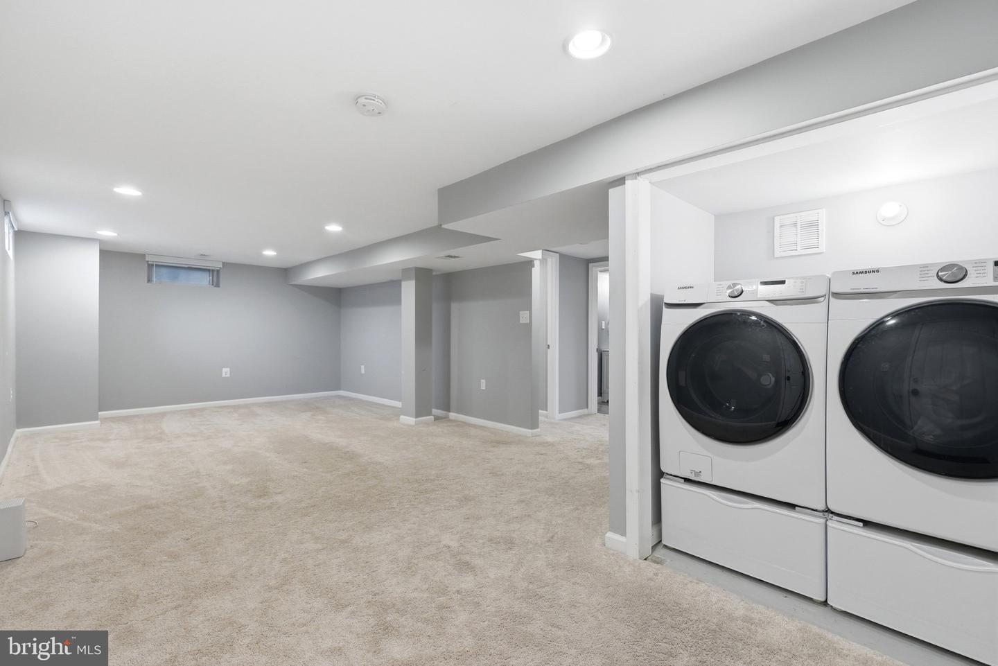 6515 Gateway Blvd Property Photo 27