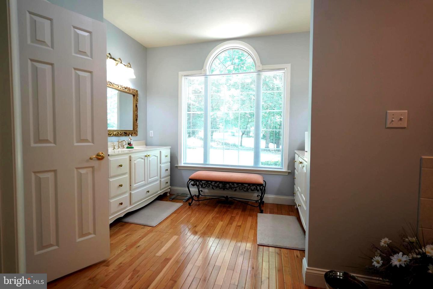 15401 Jamies Way Property Photo 26