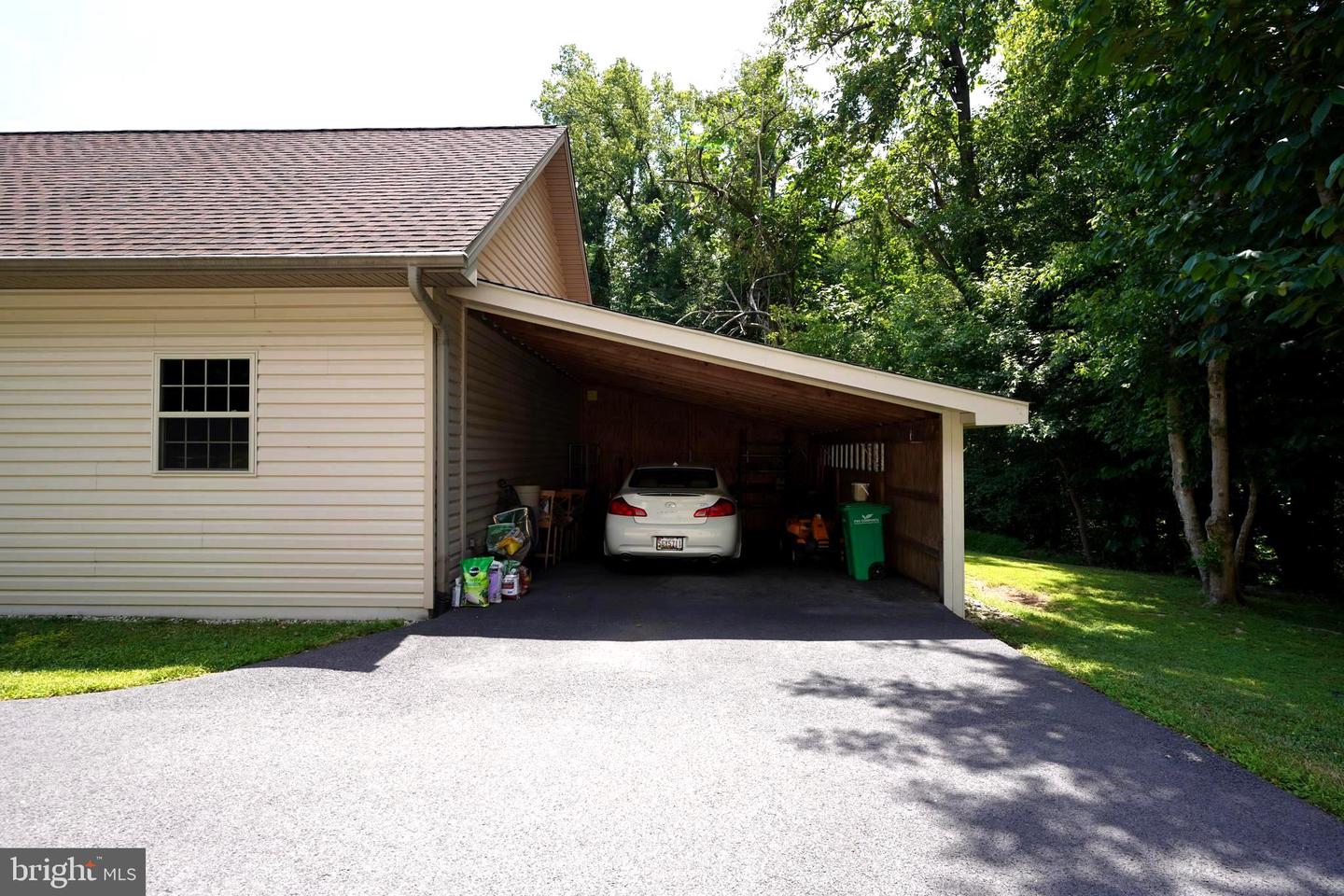 15401 Jamies Way Property Photo 35