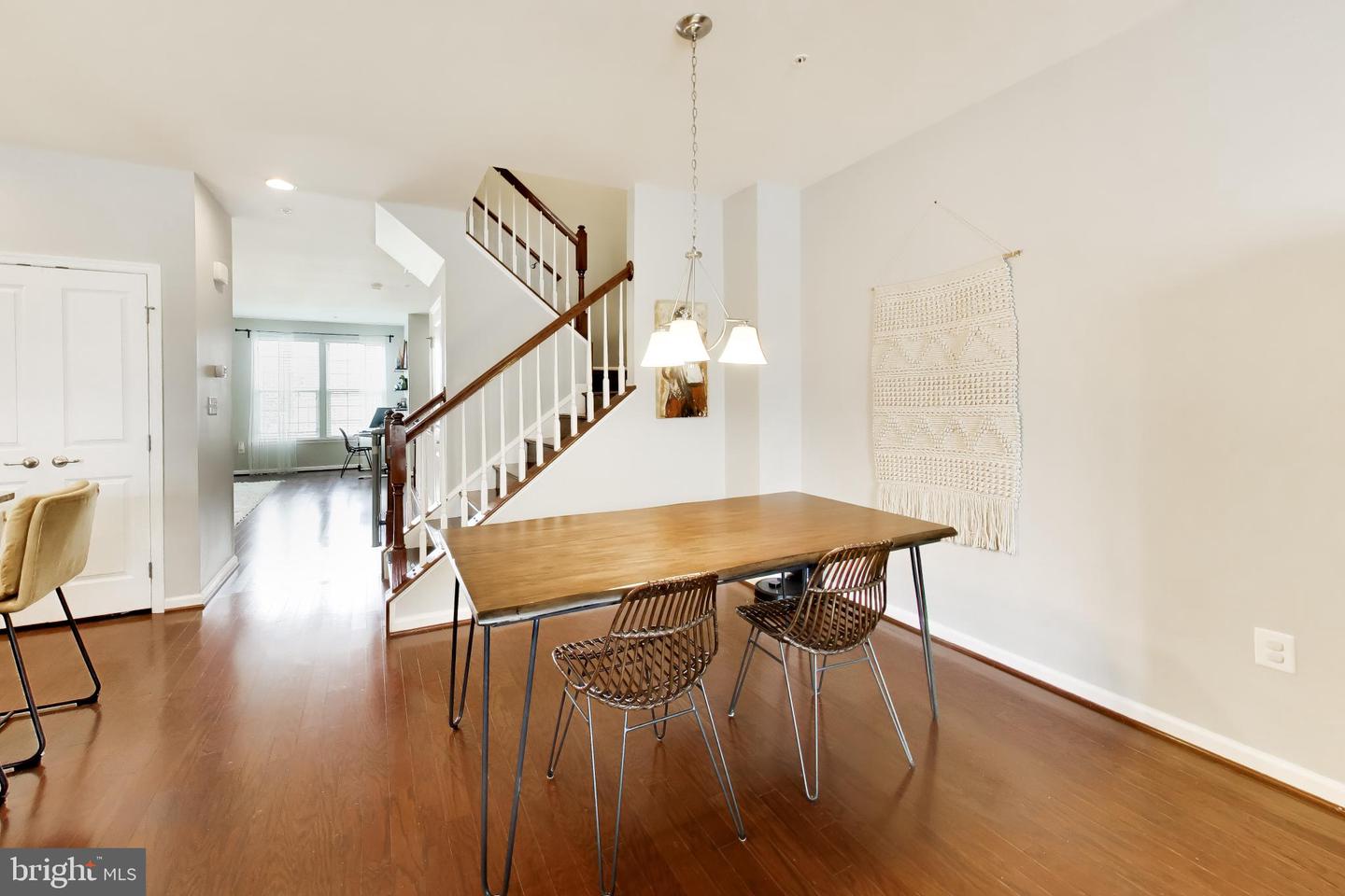 8111 Greenbelt Station Pkwy #302f Property Photo 15