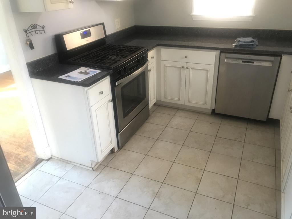 2501 Gaither St Property Photo 21