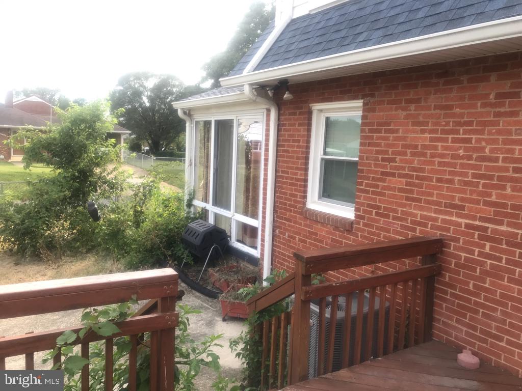 2501 Gaither St Property Photo 25