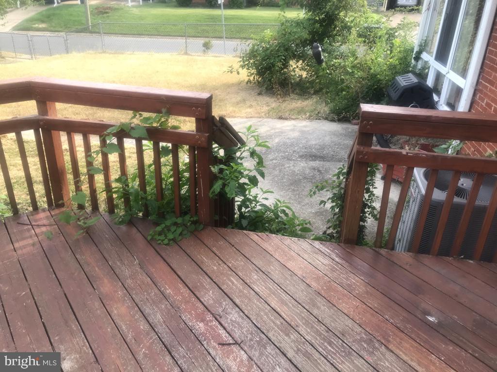 2501 Gaither St Property Photo 26