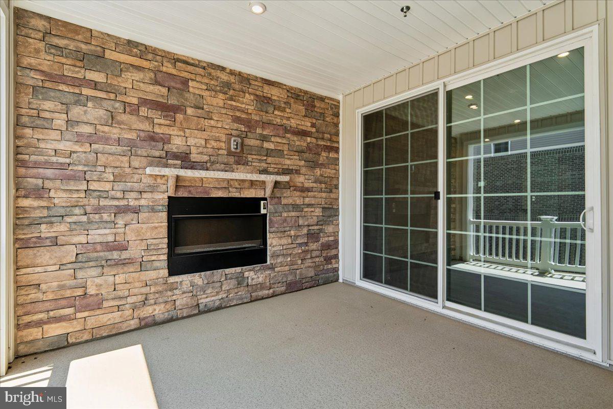 5418 Manor Park Dr Property Photo 26