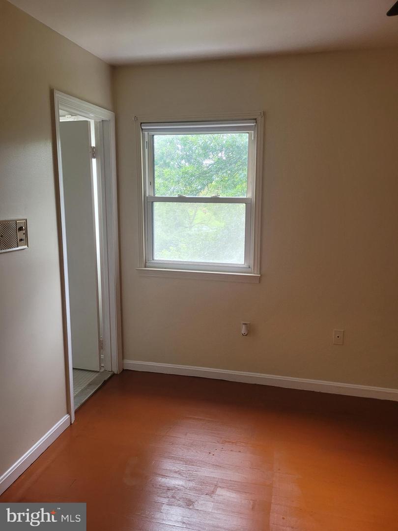 11801 Fairgreen Ln Property Photo 12