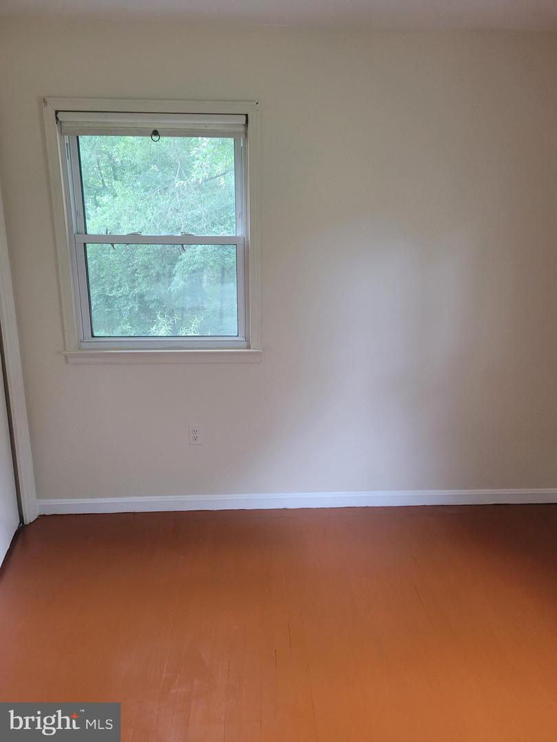 11801 Fairgreen Ln Property Photo 18