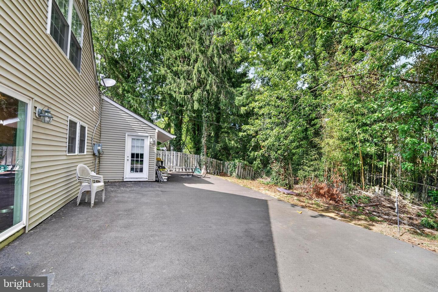 16201 Pond Meadow Ln Property Photo 45