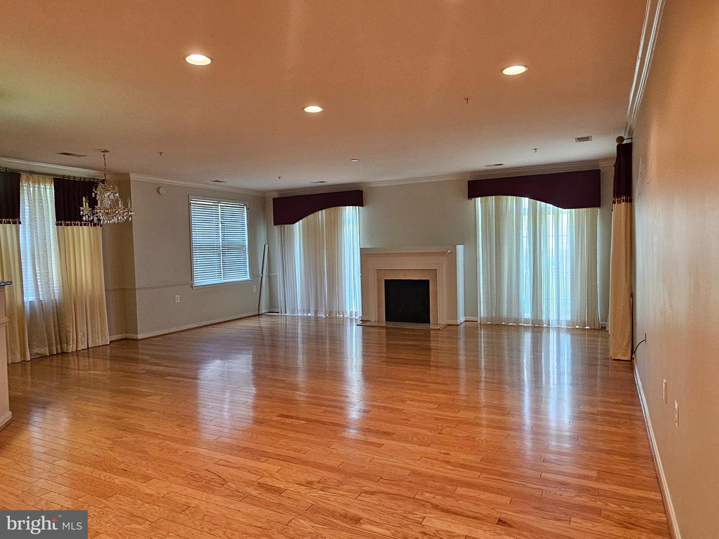 13006 Crocker Pl Property Photo 10