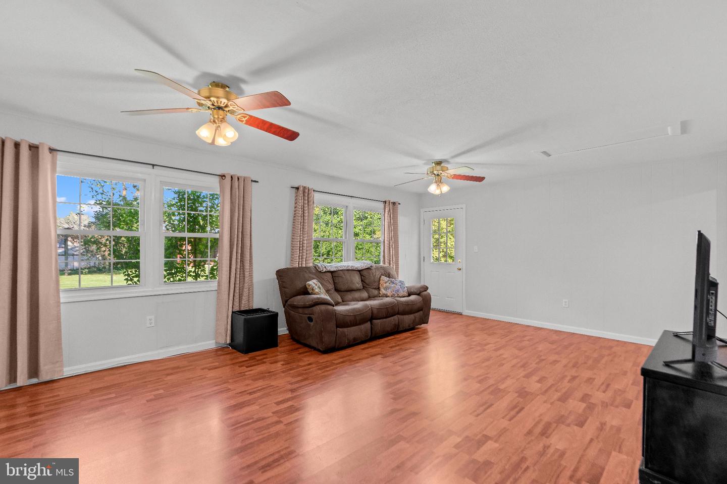 2802 Farris Ln Property Photo 6