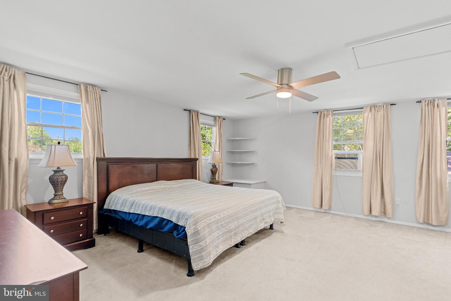 2802 Farris Ln Property Photo 14