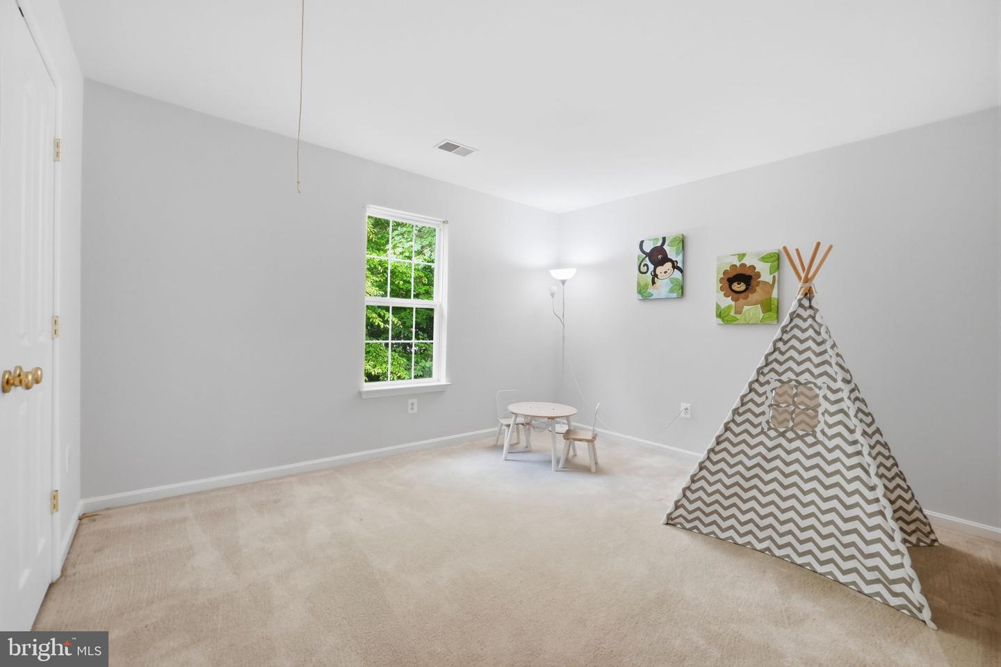 8105 Overfield Ct Property Photo 39