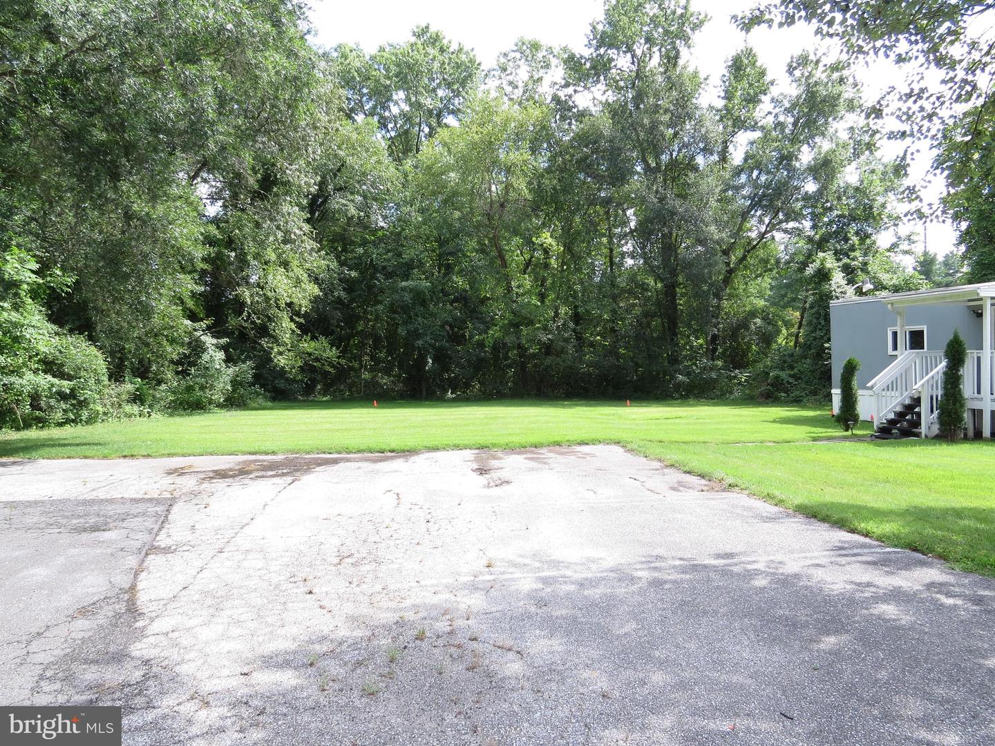 12809 10th St Property Photo 14