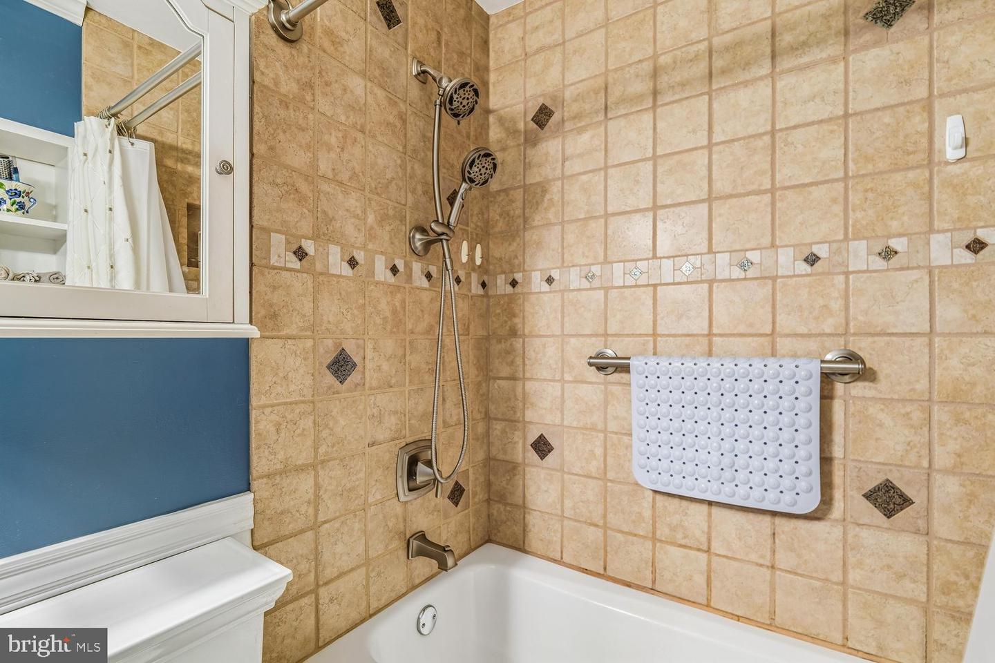 3416 Medina Ln Property Photo 49