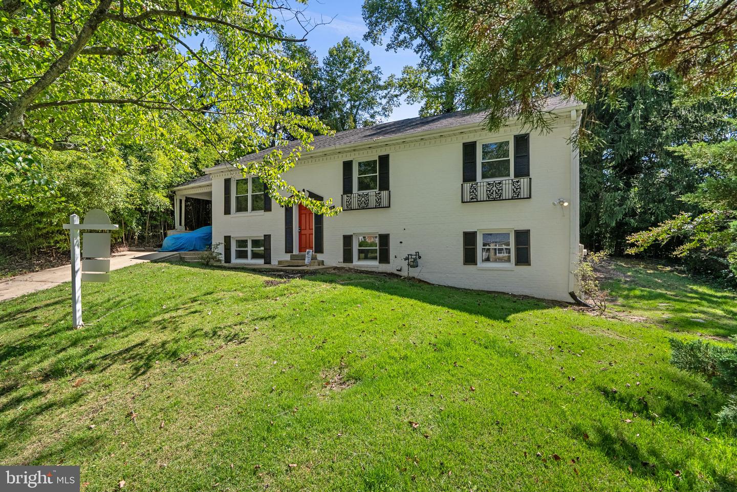 11705 Cheviot Ct Property Photo 3