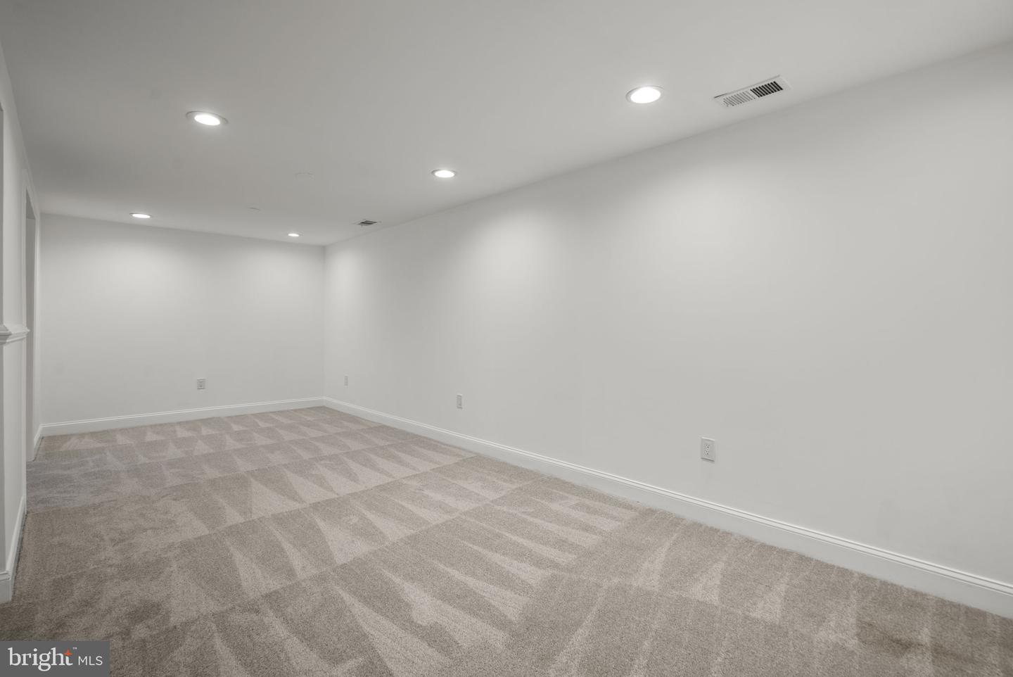 11705 Cheviot Ct Property Photo 29