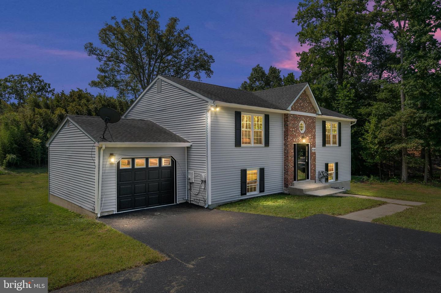 8510 SCHULTZ RD