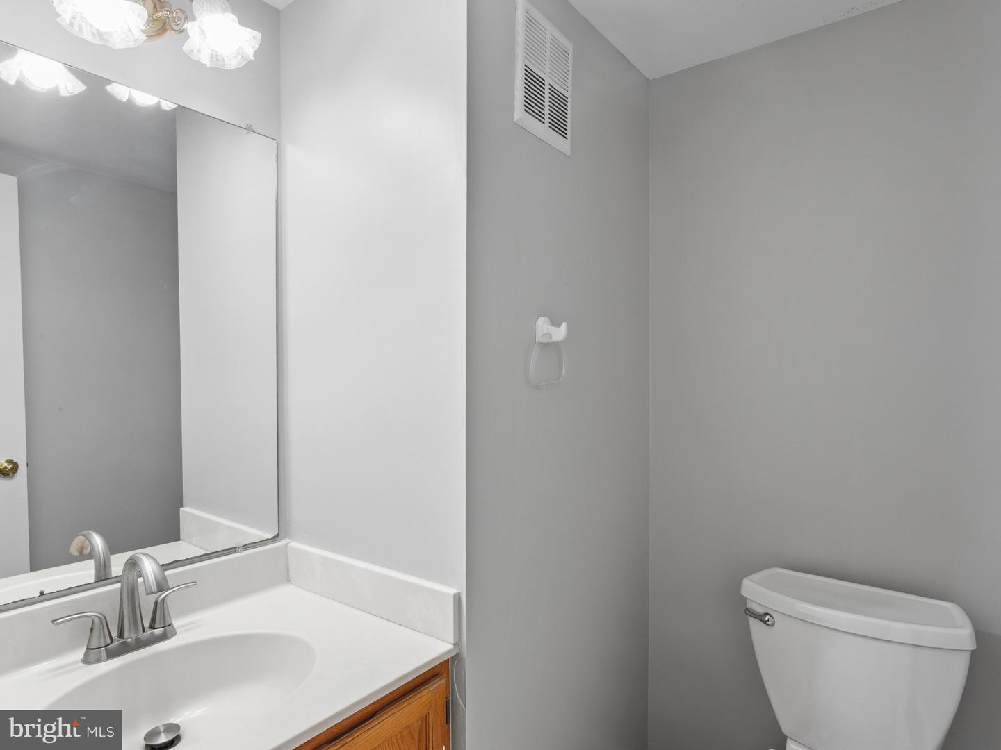 9320 Creekview Dr Property Photo 13