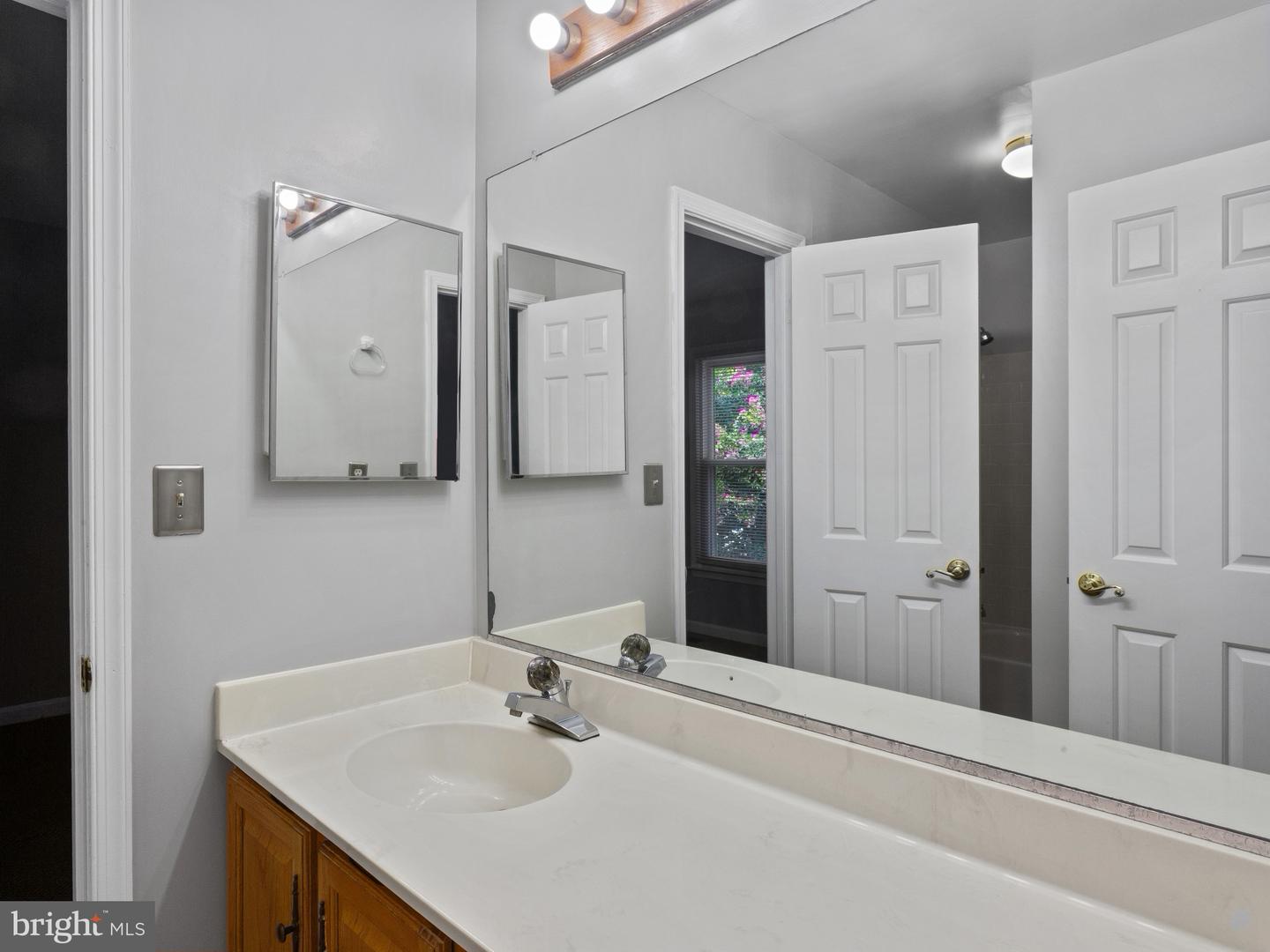 9320 Creekview Dr Property Photo 19