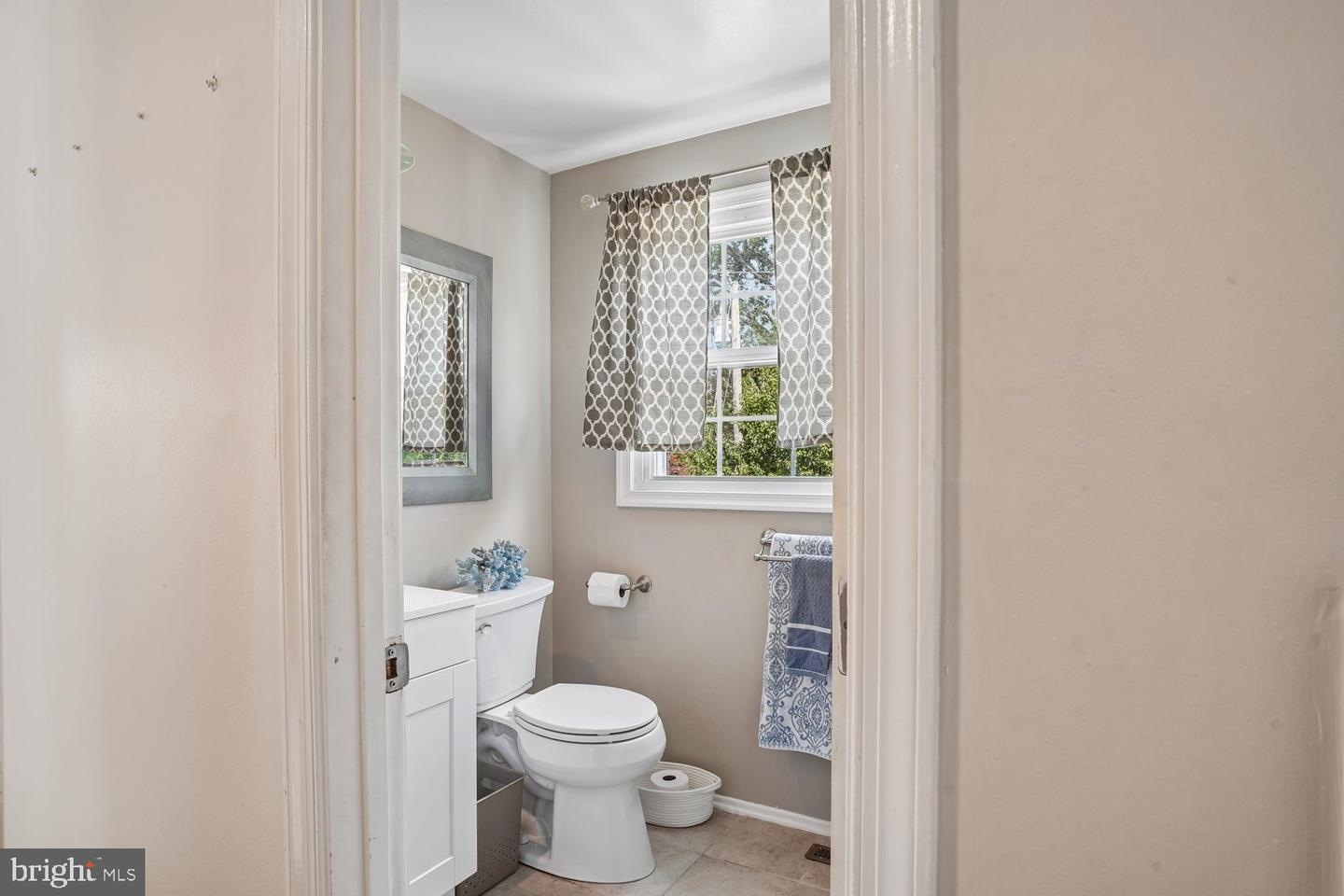 12408 Skylark Ln Property Photo 50