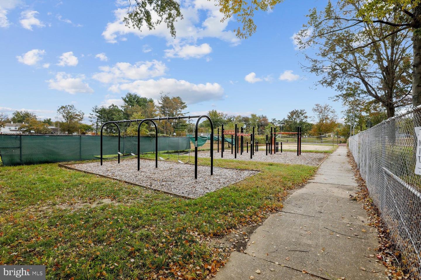 12408 Skylark Ln Property Photo 59