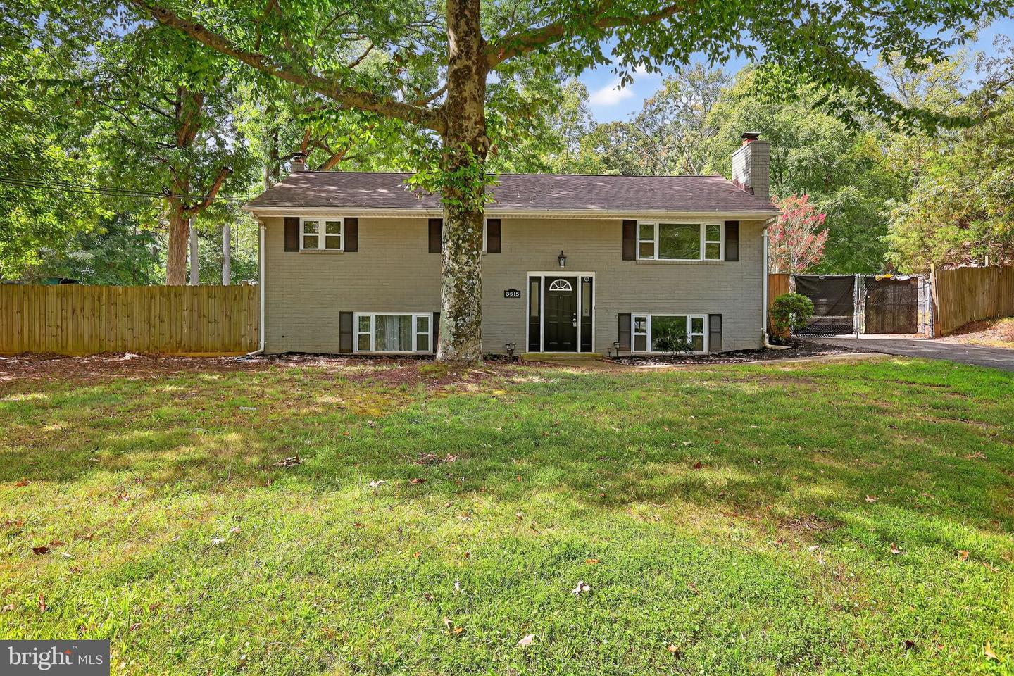 3515 Lumar Dr Property Photo 3